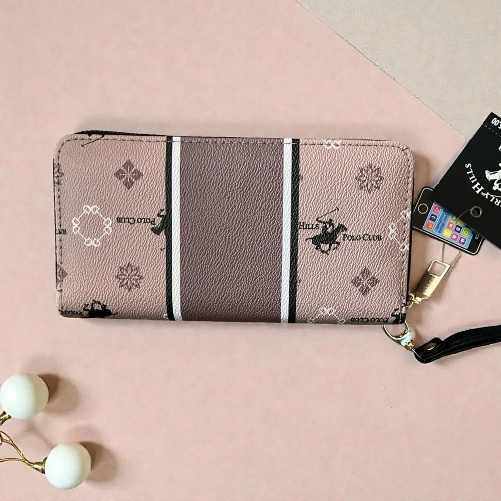 New w/Tags Beverly Hills Polo Club Light Mauve White and Black Zip Around Wallet